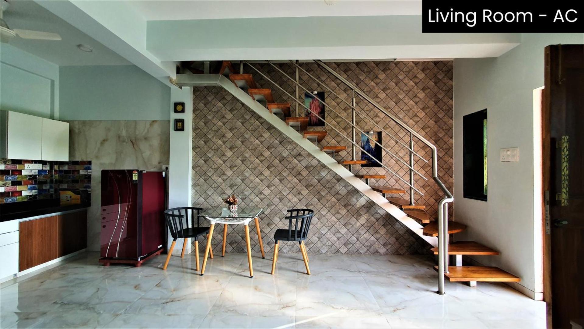 Nessies Nagaon Villa Alībāg Dış mekan fotoğraf