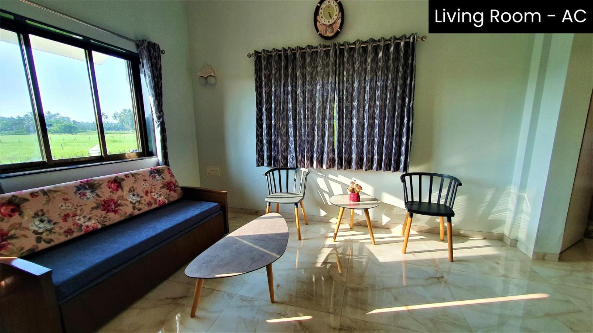 Nessies Nagaon Villa Alībāg Dış mekan fotoğraf